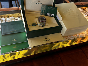 ROLEX GMT MASTER II (1 foto / 2)