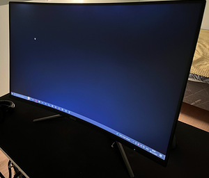 Monitor MSI Gaming Optix AG321CR Curved Gaming32inch+facecam (1 foto / 6)