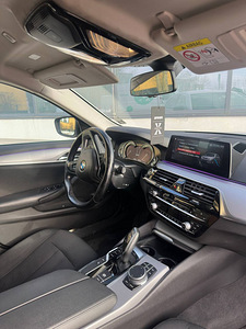 BMW 530E IPERFORMANCE 195kw (8 foto / 9)