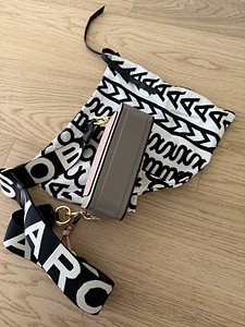 Сумка Marc Jacobs Snapshot 100% оригинал (7 фото из 7)
