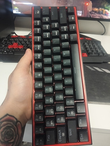Redragon fizz pro k616 (1 foto / 2)