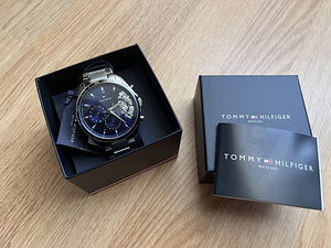 Meeste kellad Tommy Hilfiger (1 foto / 4)