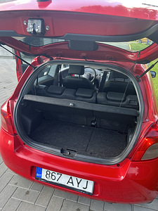 Toyota Yaris 2007 64 kW. reg tasu makstud! (6 foto / 10)