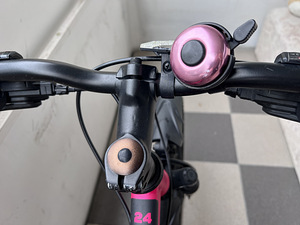 Велосипед Stern Leeloo 18 скоростей shimano (7 фото из 9)