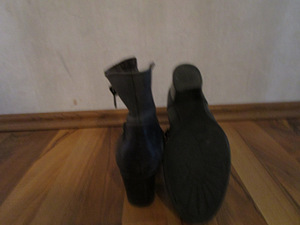 Сапоги Tamaris 38 (3 фото из 3)