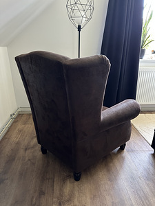 Tugitool antiik-stiilis (3 foto / 5)