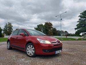 Citroen C4 1.6 80kW (2 foto / 9)