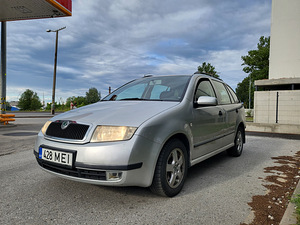 SKODA FABIA 1.2 47kw (2 foto / 10)