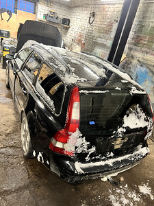 Volvo v50 varuosadena (4 foto / 6)