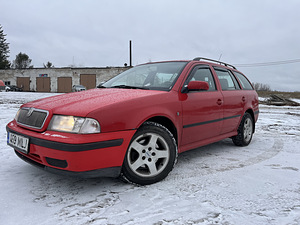 Skoda octavia (1 foto / 5)