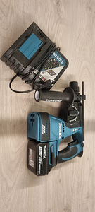 Makita (инструменты) (2 фото из 10)
