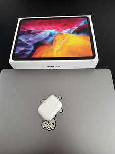 Macbook pro 15 2016 i7 512gb + iPad pro 2nd generation 256gb (1 foto / 1)