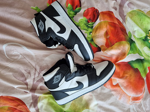 Nike air jordani tossud uued. (2 foto / 2)