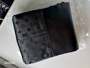 Мужская сумка/барсетка LV, новая. (2 фото из 4)