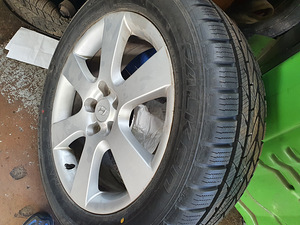 245/50 R18 + veljed (2 foto / 2)