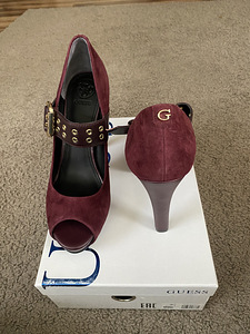 Новые туфли Guess (3 фото из 3)