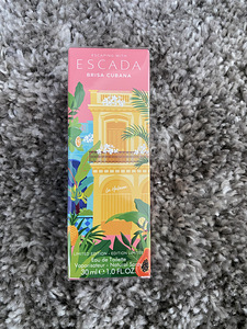 Escada Brisa Cubana EDT 30мл новый ОРИГИНАЛ (2 фото из 2)