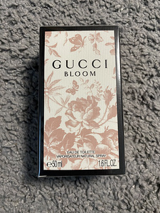Женский новый Gucci Bloom 50 мл EDT оригинал (1 фото из 2)