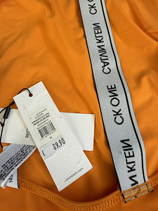 Uus Calvin klein trikoo s ja m (4 foto / 6)