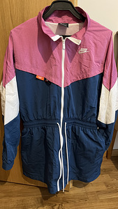 Nike tuulejope (1 foto / 1)