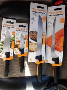 Ножи FISKARS (2 фото из 2)
