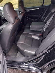 VOLVO S60 D5 (8 фото из 10)