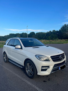 Mercedes ML 350 auto (2 foto / 15)