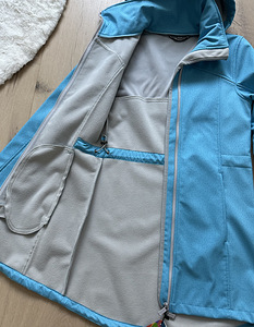 Poolhooaja parka jope suurus 158 (2 foto / 2)