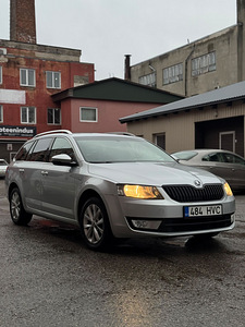 Skoda Octavia 2015 (2 foto / 7)