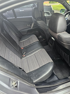 BMW e60 (6 foto / 6)