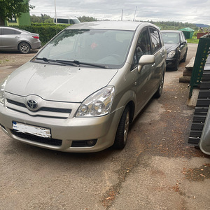 Toyota (1 фото из 1)