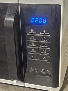 Samsung mikrolaineahi, 23 L, 800 W (2 foto / 4)