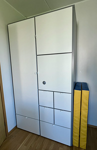 VISTHUS riidekapp / шкаф (2 фото из 2)