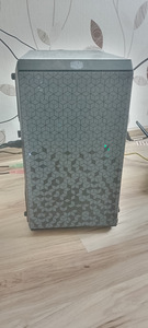 Игровой компьютер (3 фото из 10)