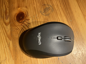 Logitech m705 marathon (3 foto / 4)