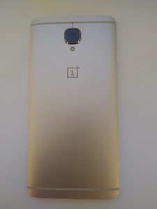 ПРОДАМ ТЕЛЕФОН OnePlus 3 ДЁШЕВО (2 фото из 3)