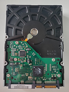 Samsung HD103UJ 1TB HDD (1 foto / 3)