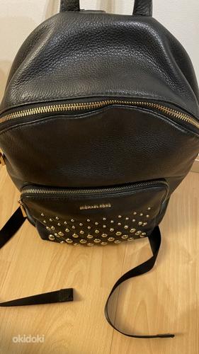 Продам кожаный оригинальный рюкзак Michael Kors (фото #2)