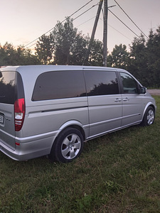 Mercedes-Benz Viano (5 foto / 9)