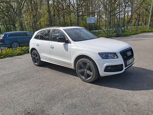 Audi Q5 S-line quattro (2 foto / 2)