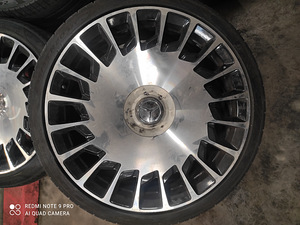 5x112 r20 (1 фото из 10)