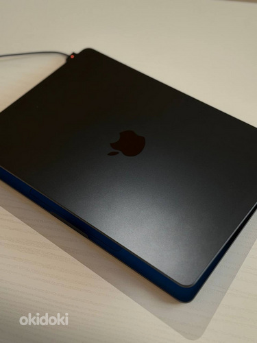 MacBook M3