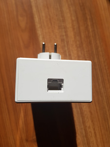 Poweline adapter (3 foto / 3)
