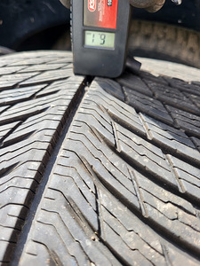 Michelin pilot alpin 255 40 r21 (4 foto / 6)
