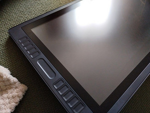 Graafikatahvel Huion Kamvas Pro 22 (2 foto / 8)