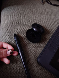 Graafikatahvel Huion Kamvas Pro 22 (4 foto / 8)