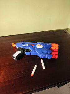 Müüa heas seisukorras NERF DualStrike mängupüstol (2 foto / 3)