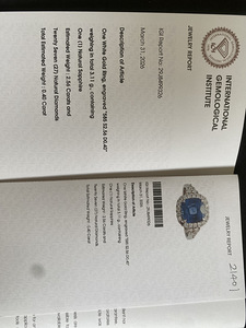 Uus naturaalse safiiri ja briljantidega sõrmus. Valge kuld (6 foto / 7)