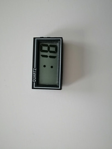 Digitaalne LCD-termomeeter hügromeeter+kell. (9 foto / 10)