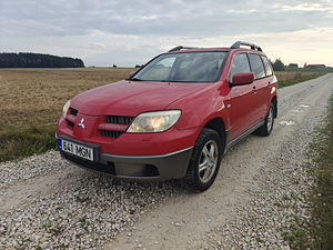 Продается Mitsubishi Outlander (1 фото из 10)